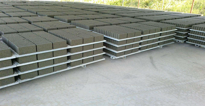 <a href=http://m.sybin.com.cn/ target=_blank class=infotextkey>免燒磚托板</a>