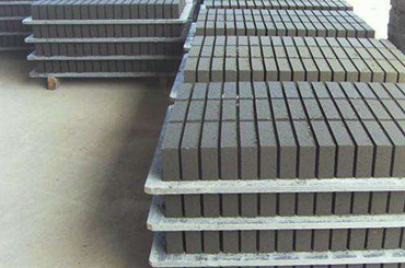 <a href=http://m.sybin.com.cn/ target=_blank class=infotextkey>免燒磚托板</a>